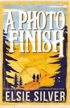 A Photo Finish  (Gold Rush Ranch, book 2)